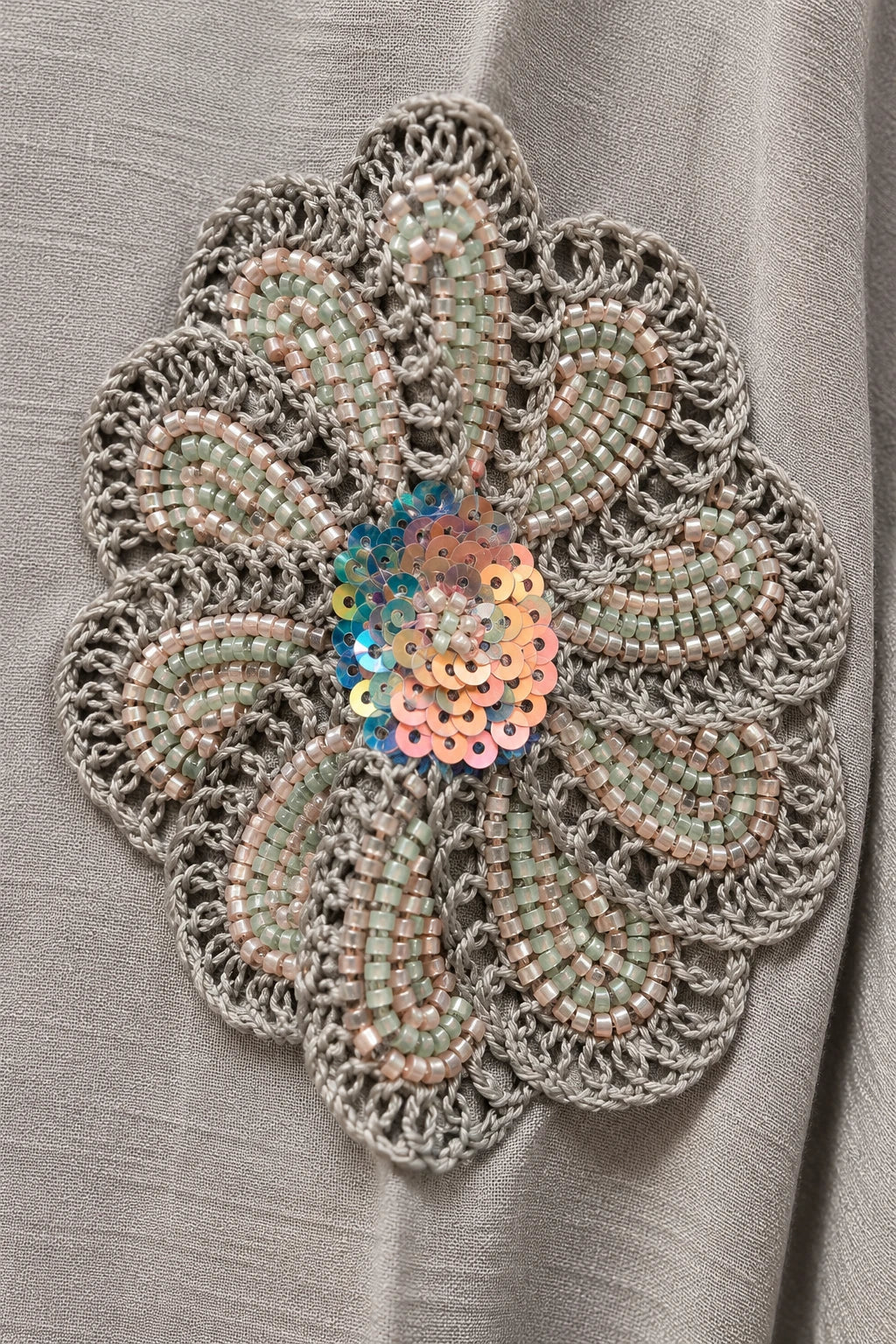 Grey katdana flower lace co-ord, work detail