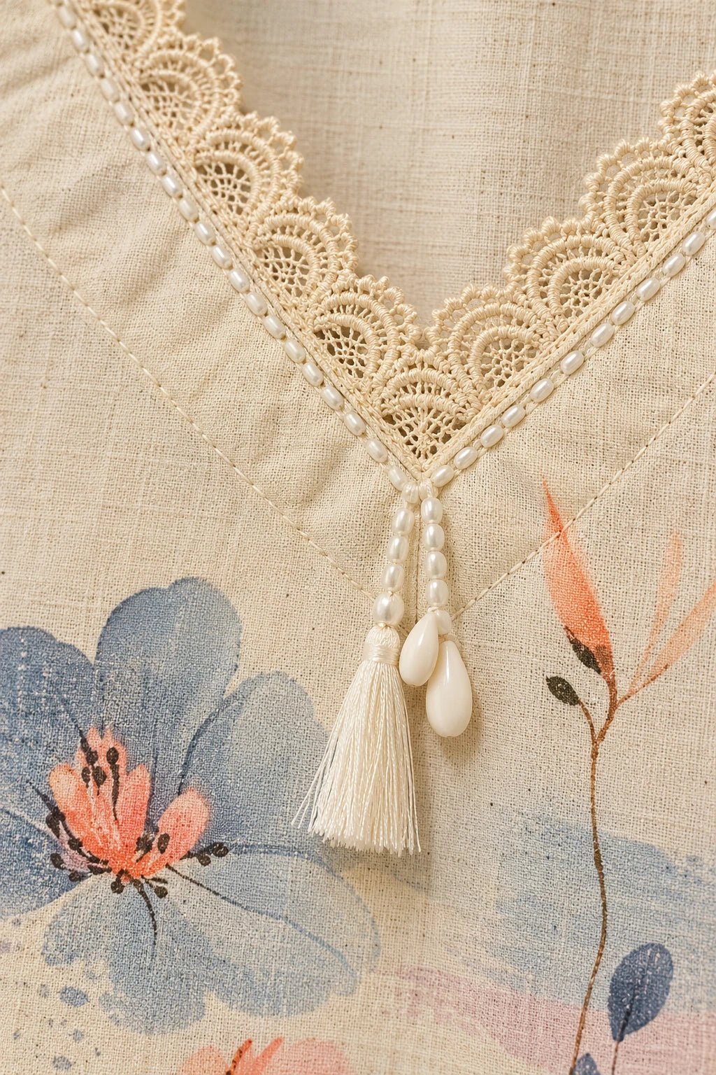 Cream floral print & lace co-ord, work detail